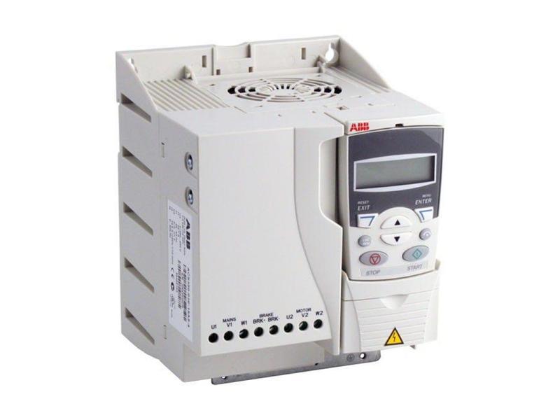 ASEA BROWN BOVERI ACS355-03U-12A5-4+N831