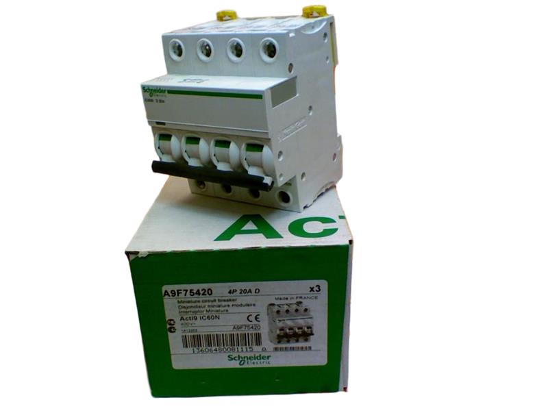 A9F75420 by SCHNEIDER ELECTRIC