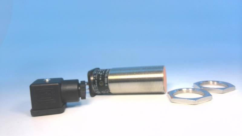 EFECTOR DIA3010-ZPKG/SS-000-K-DI5004