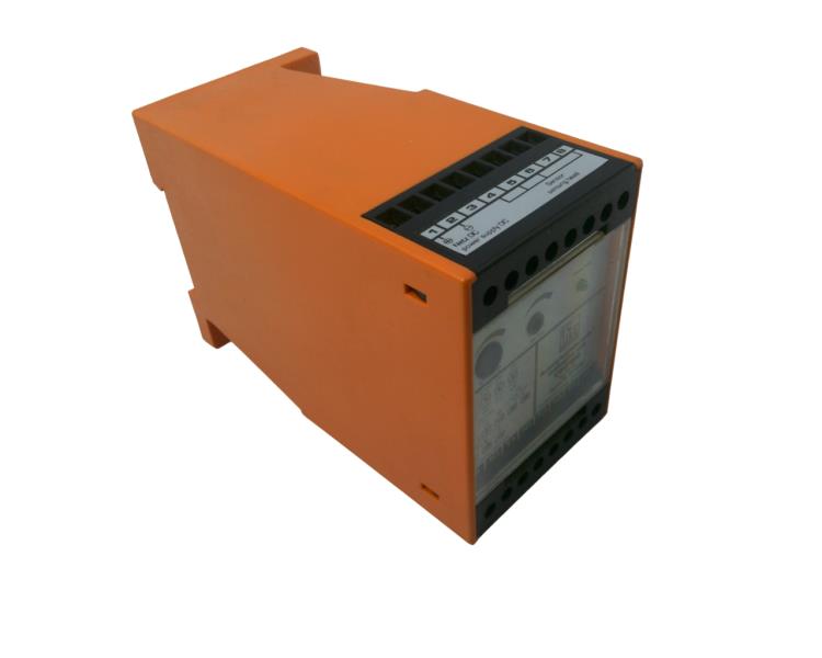 EFECTOR VS0100-VY31-SY0010