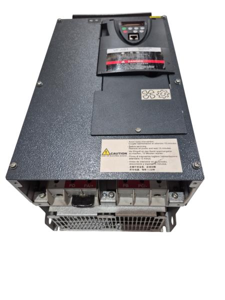 TOSHIBA VFAS1-4220PL-WN1