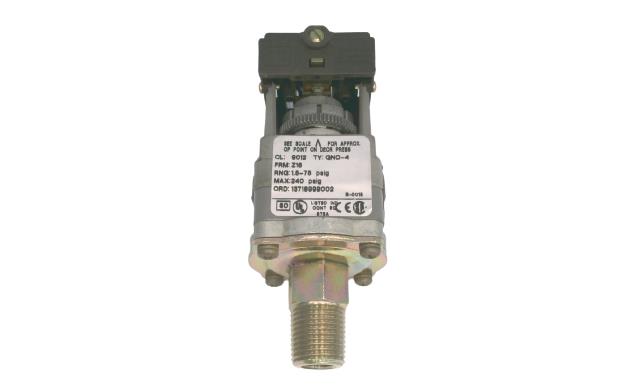 TELEMECANIQUE SENSORS 9012GNO4