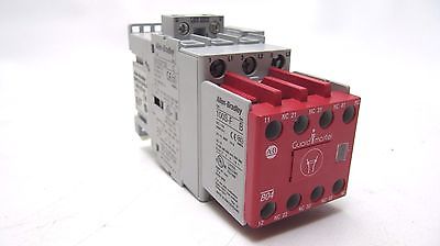 ALLEN BRADLEY 100S-C30DJ04C