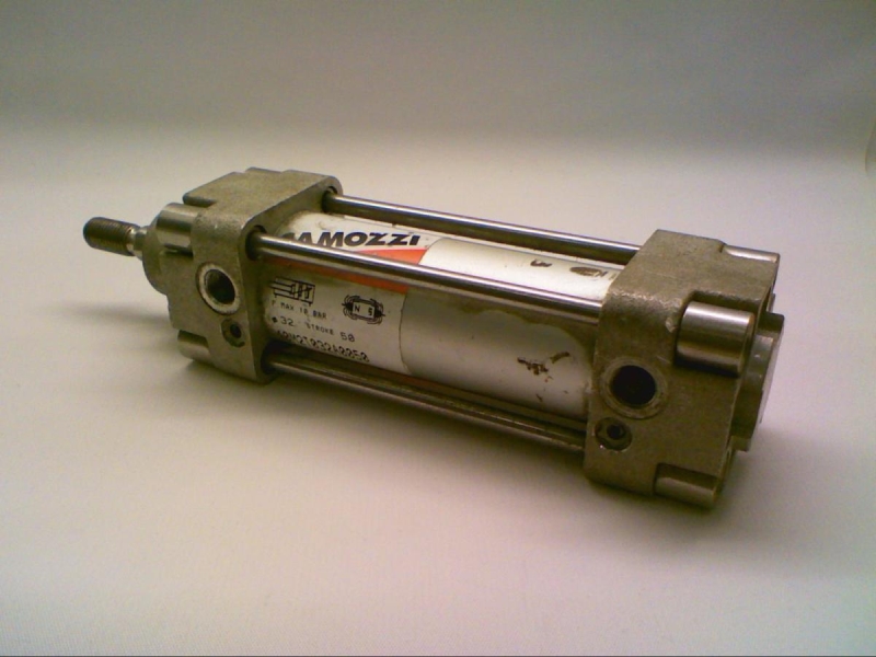 CAMOZZI 40M2T032A0050