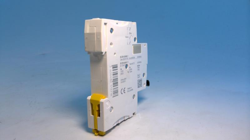 SCHNEIDER ELECTRIC A9F45116