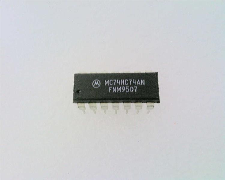 NXP SEMICONDUCTOR MC74HC74AN