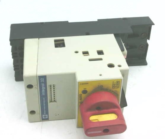 SCHNEIDER ELECTRIC LD4-LC030M53