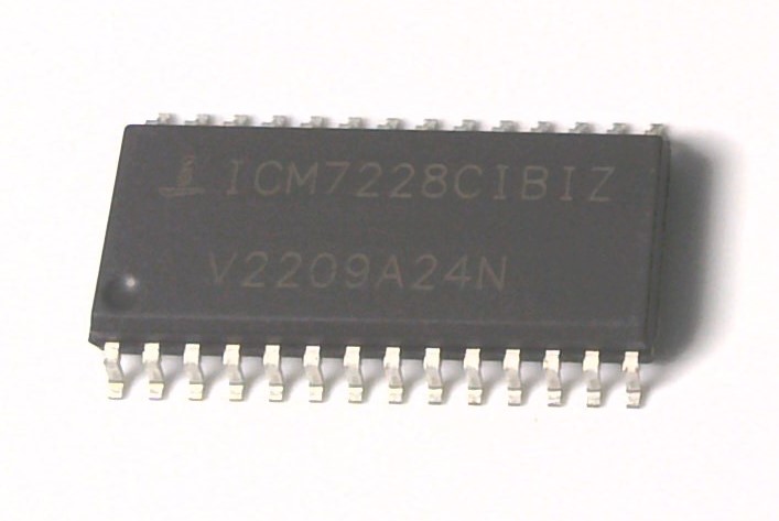 RENESAS ICM7228CIBIZ