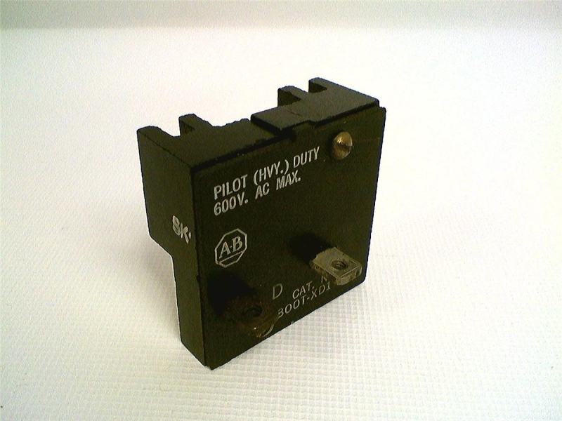ALLEN BRADLEY 800T-XD1-OS
