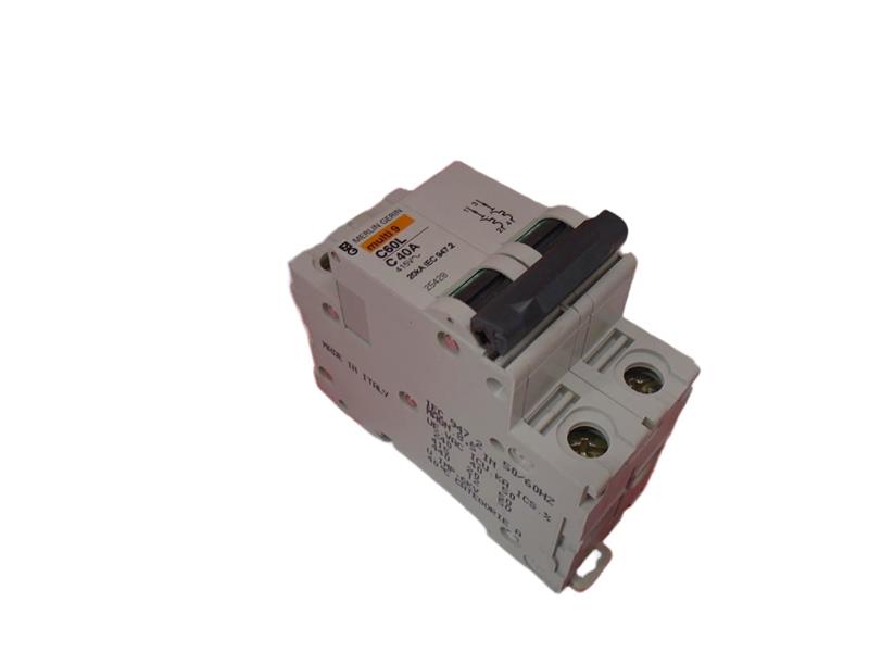 SCHNEIDER ELECTRIC MG25428