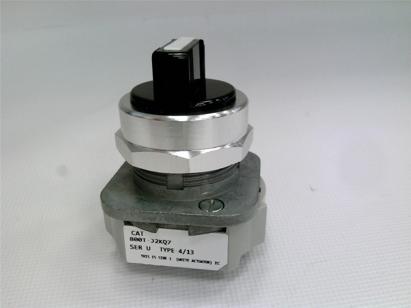 ALLEN BRADLEY 800T-J2KQ7