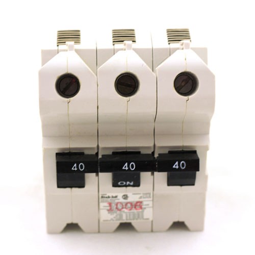 SCHNEIDER ELECTRIC NB3P50