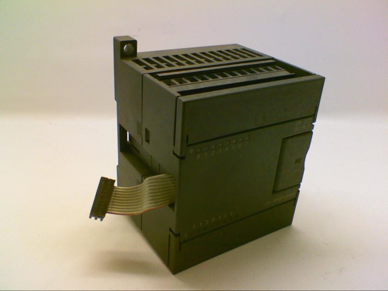 SIEMENS 6ES7223-1PH21-0XA0