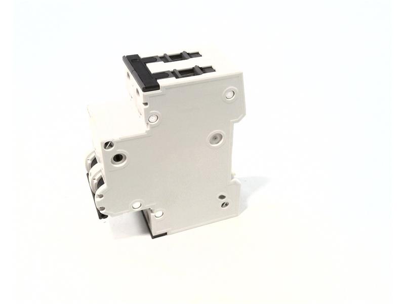 SIEMENS 5SY4220-6