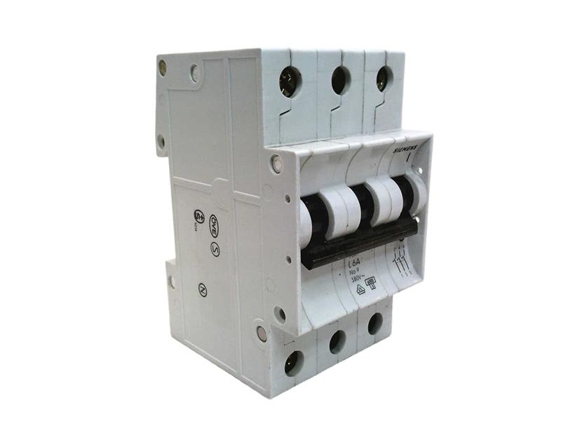 5SX1306-2 by SIEMENS
