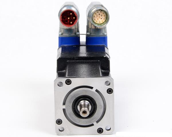 MT1504A1-R2C2 by DANAHER MOTION