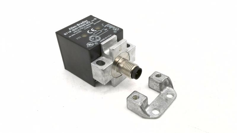 ALLEN BRADLEY 871P-BW15N40-R3