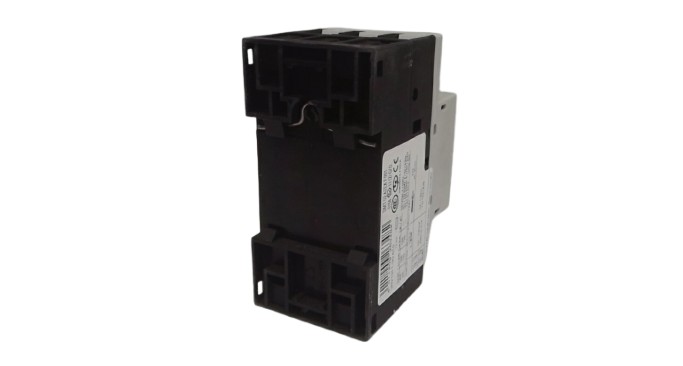 SIEMENS 3RV1011-0GA10