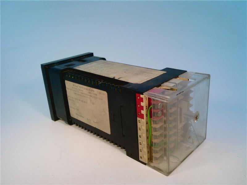 INVENSYS 815S/TC/RLY/NONE/NONE/NONE/NONE/NONE/S/03/0/200/C/NO/NO/D/IN/S/P//