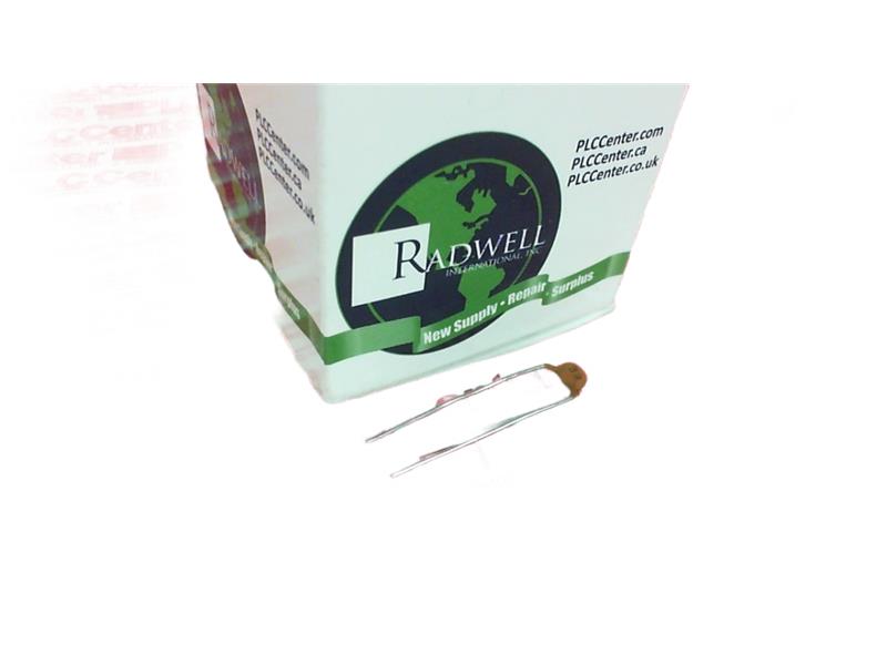 561RTSQ33 by VISHAY