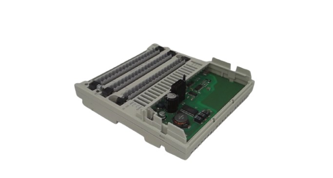 SCHNEIDER ELECTRIC 170ADM35010