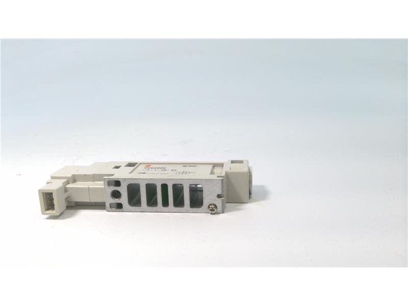 SMC VVQ2000-P-1-C8-X2
