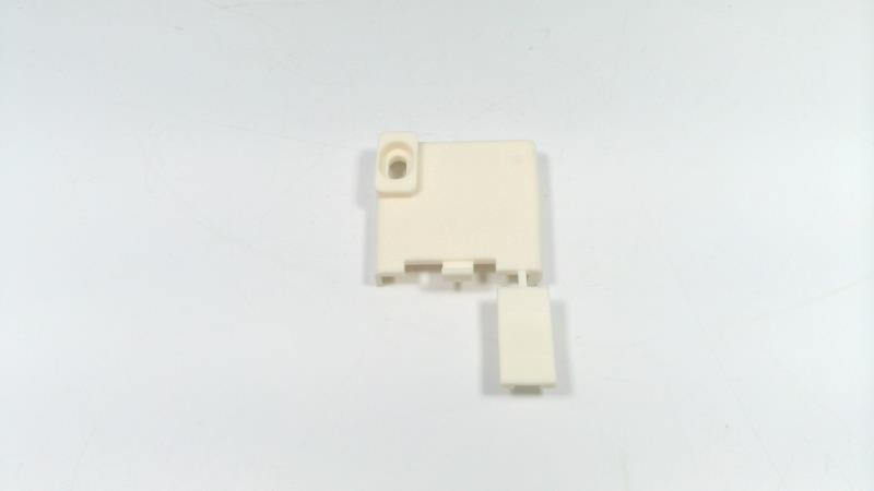 TE CONNECTIVITY 641776-1