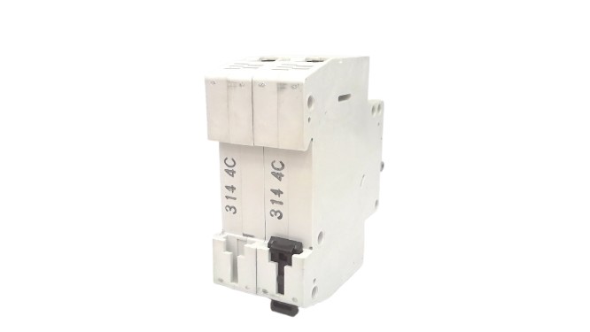 ALLEN BRADLEY 1492-SP2C040