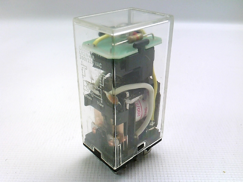 OMRON LY2N-CR-AC200/220