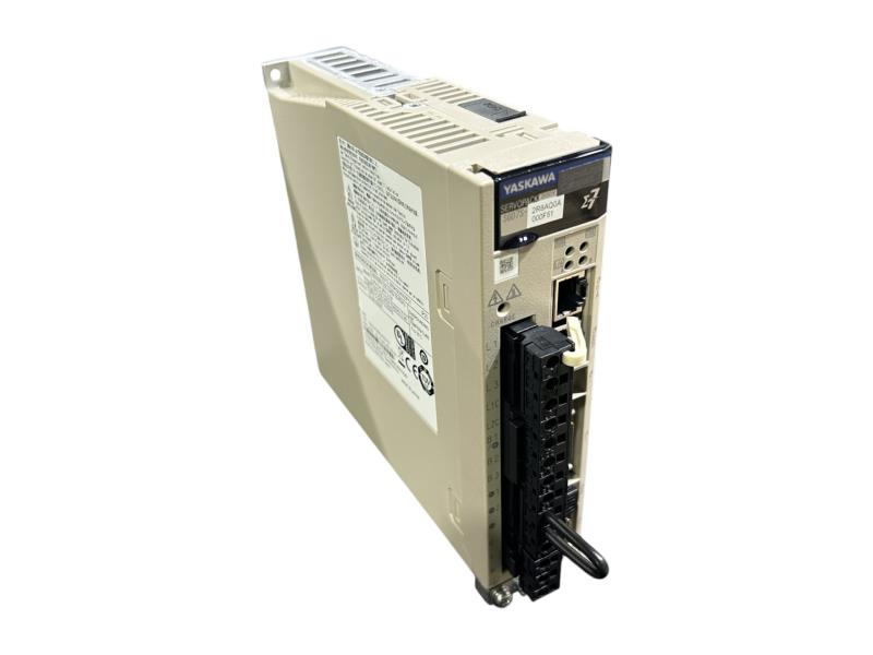 YASKAWA ELECTRIC SGD7S-2R8AQ0A000F51