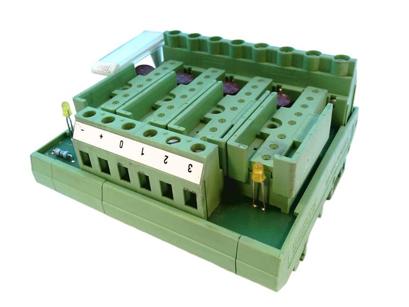 PHOENIX CONTACT UMK- 4 OM-R/MF/P