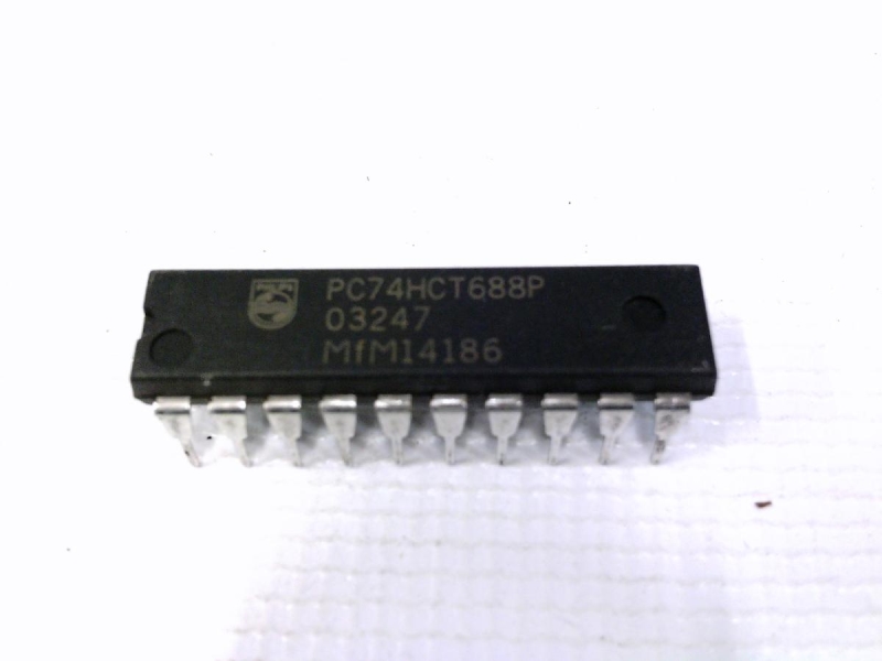 GENERIC PC74HCT688P