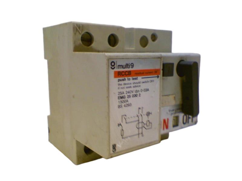 EMG250302 by SCHNEIDER ELECTRIC