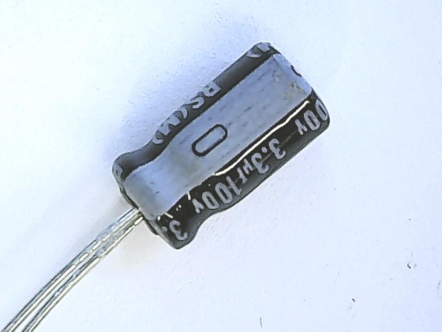 NICHICON URS2A3R3MDD1TD