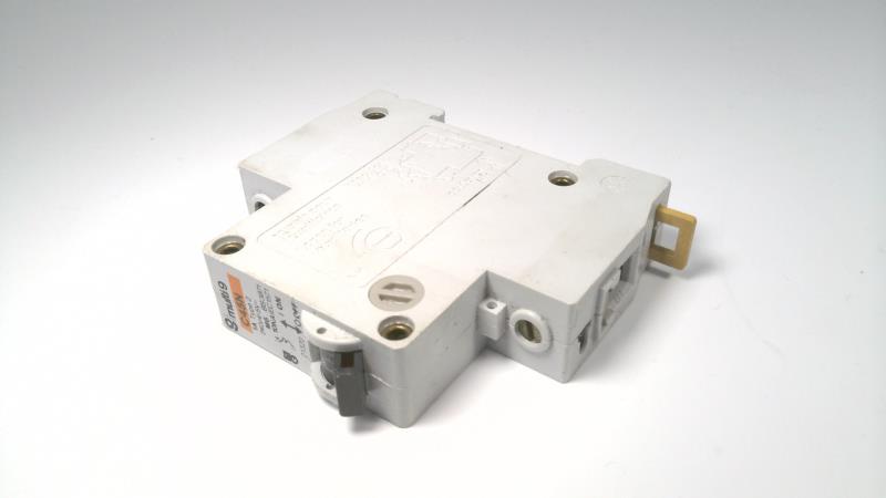 21320 by SCHNEIDER ELECTRIC
