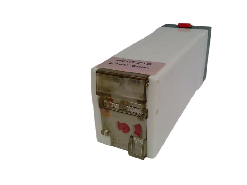 SCHNEIDER ELECTRIC RHR213