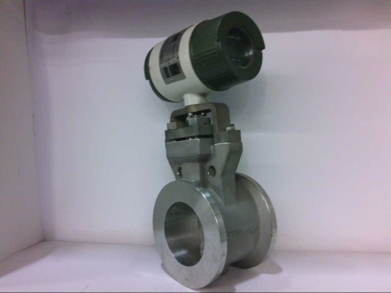 YOKOGAWA YF110-AAUB1A-S3S3-E