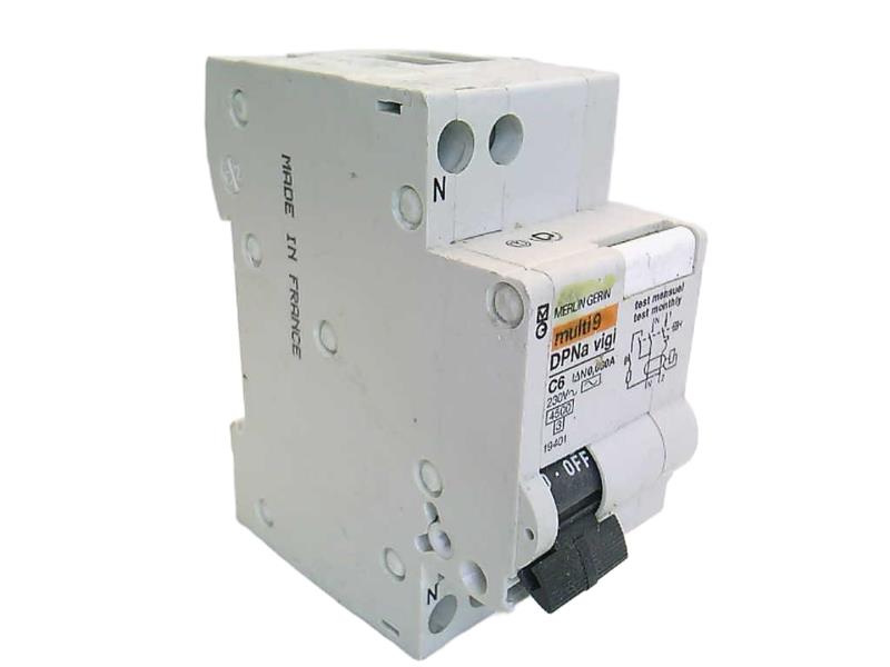 MG19401 by SCHNEIDER ELECTRIC