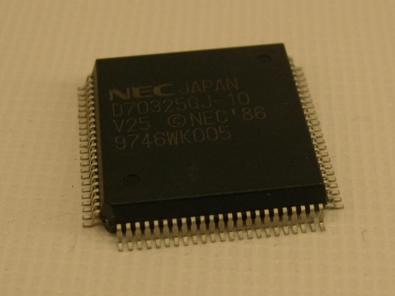 NEC UPD70325GJ-10