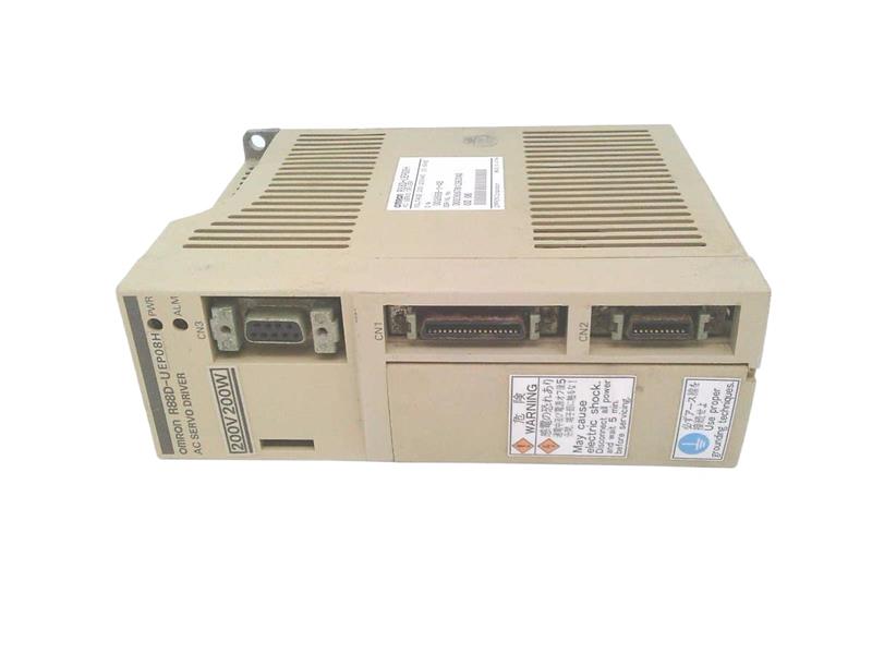 OMRON R88D-UEP08H