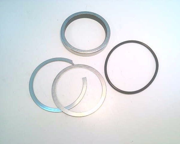 AW CHESTERTON CO 123-14 BUSH KIT