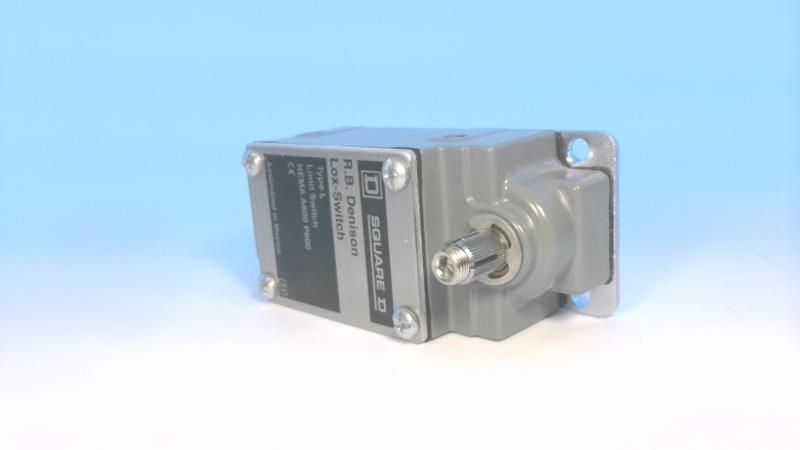 TELEMECANIQUE SENSORS L100WNC2M18