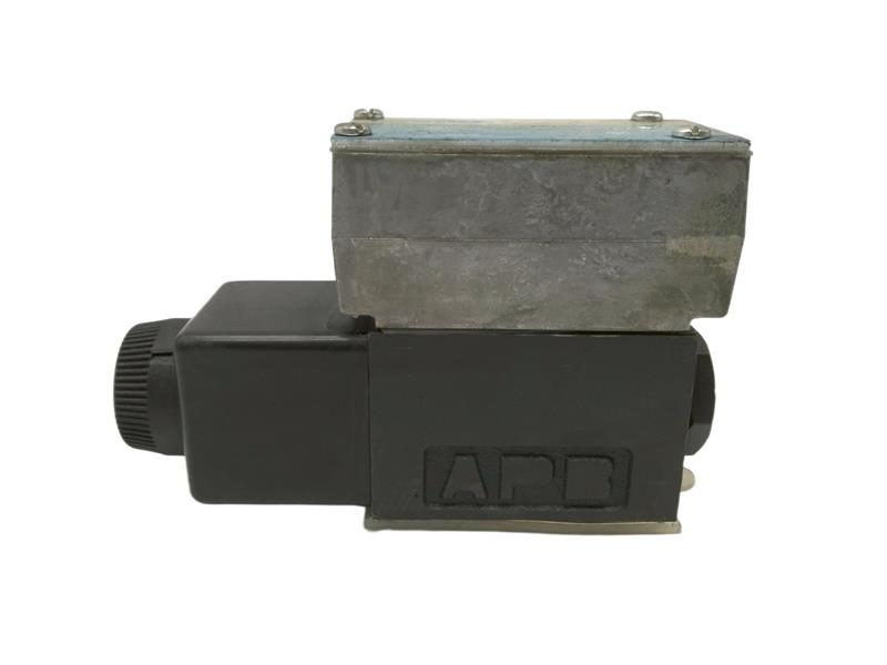 DG4V-3S-2A-M-FW-B5-60-EN21 by EATON CORPORATION