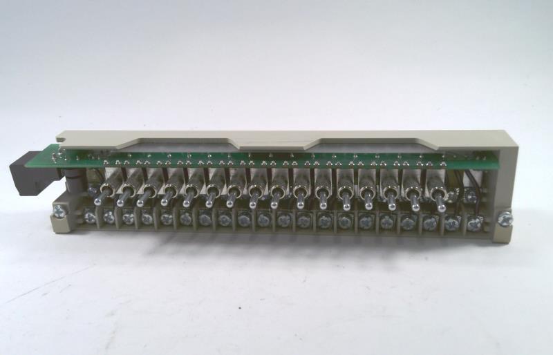 SCHNEIDER ELECTRIC 140-XSM-002-00