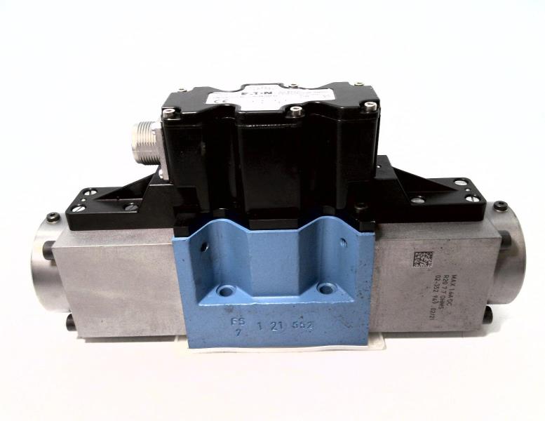 EATON CORPORATION KBDG4V-5-2C50N-Z-M1-PE7H7-11