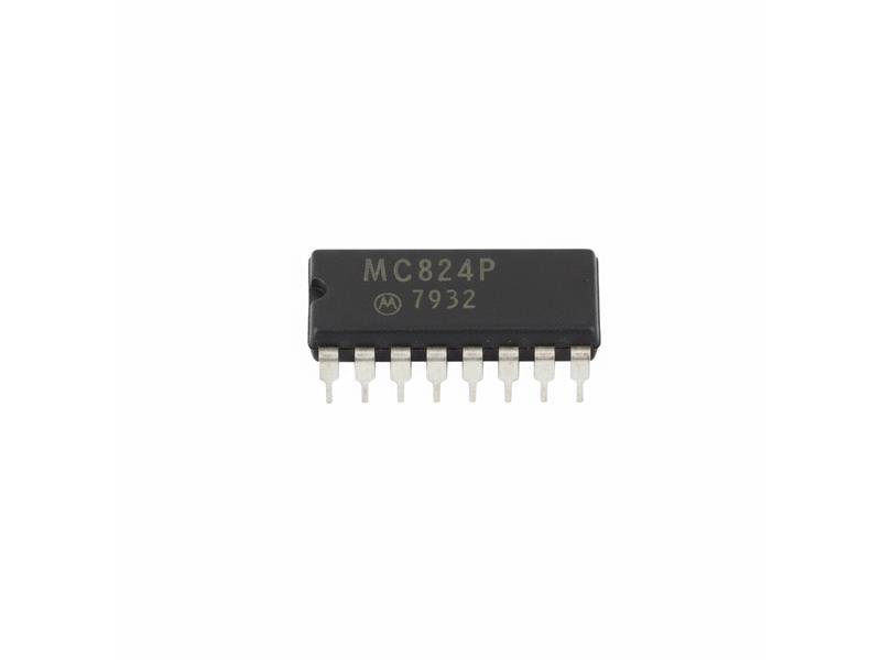 NXP SEMICONDUCTOR MC824P