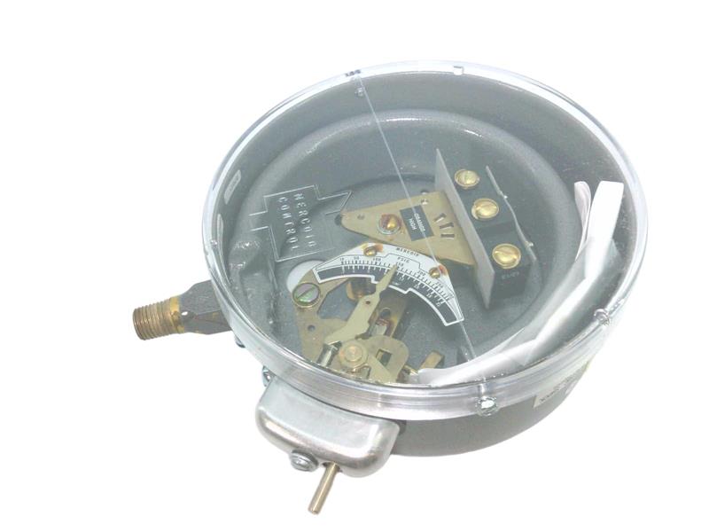 DRF-7031-153U-9 by DWYER