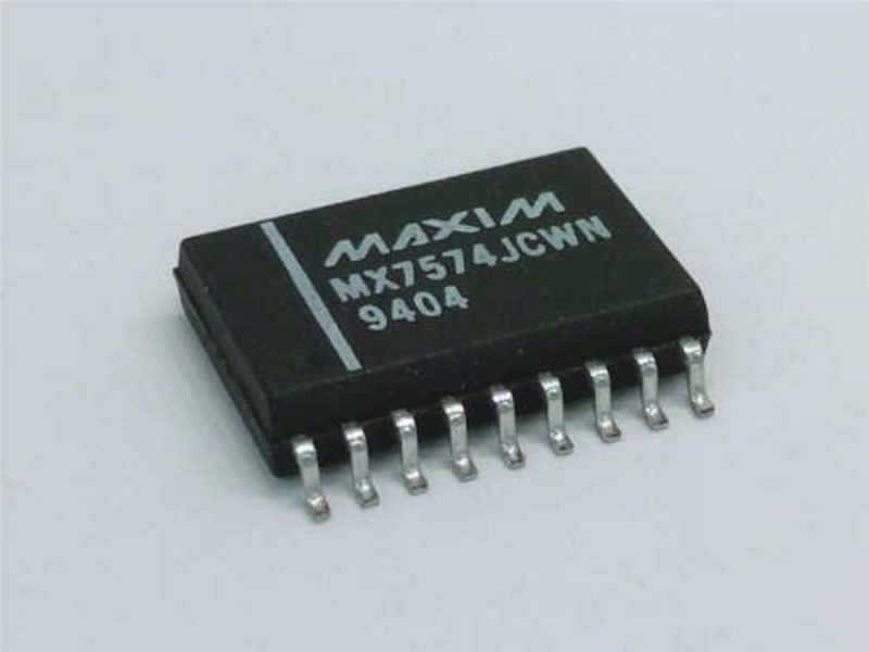 MAXIM INTEGRATED PRODUCTS MX7574JCWN