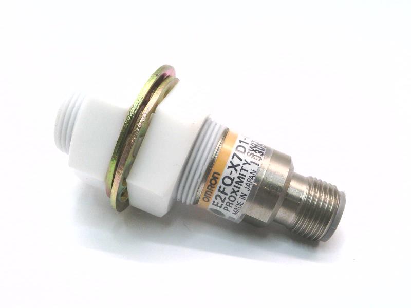 OMRON E2FQ-X7D1-6T