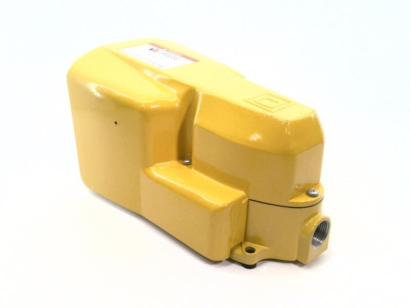 SCHNEIDER ELECTRIC 9002AW133